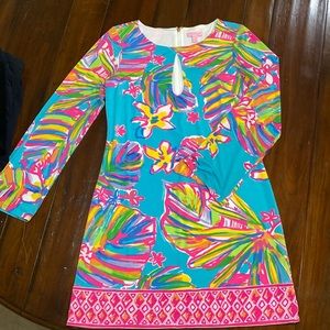 Lily Pulitzer long sleeved dress size medium.